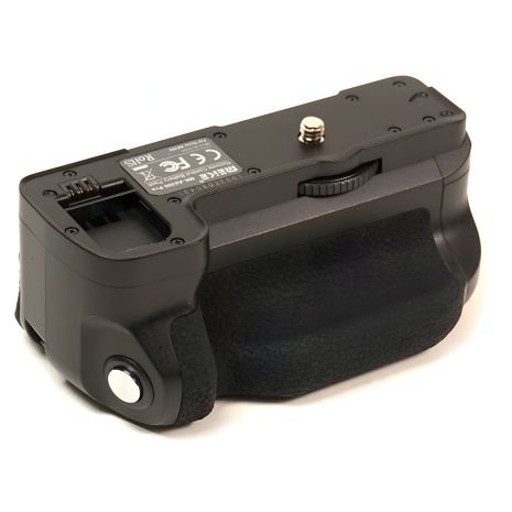 Батарейный блок Meike Sony MK-A6300 PRO Батарейный блок Meike Sony MK-A6300 PRO