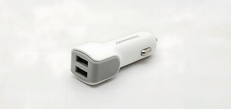 Зарядное устройство автомобильное Tornado L22 2USB Lightning Белое