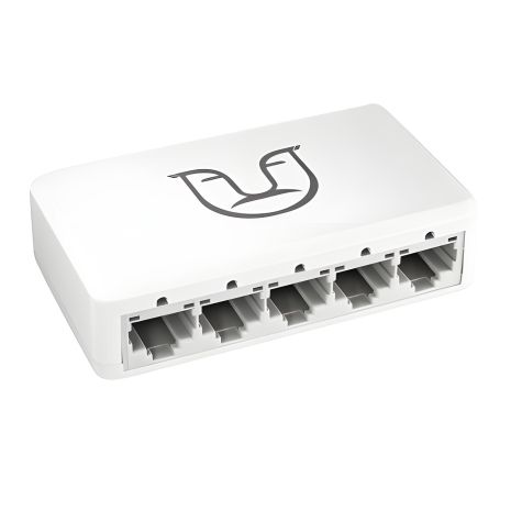 Белый коммутатор Alfa S105 switch 10/100Mbps 5 портов Белый коммутатор Alfa S105 switch 10/100Mbps 5 портов
