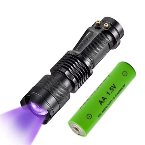 Ультрафиолетовый фонарик SK68 AA LED UV Flashlight 365/395nm Portable Mini Lamp Black + 1xБатарейка AA